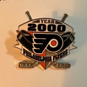 Philadelphia Flyers Year 2000 Pin